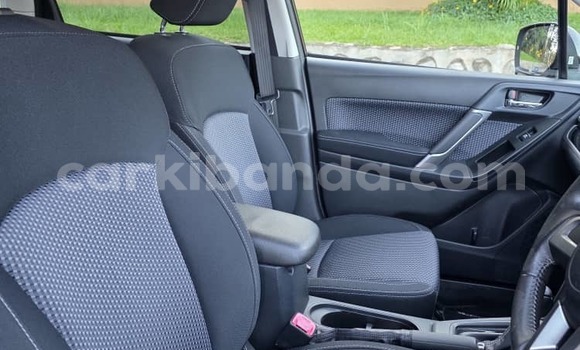 Nunua Mpya Subaru Forester Nyeusi Gari ndani ya Kampala nchini Uganda Nunua Mpya Subaru Forester Nyeusi Gari ndani ya Kampala nchini Uganda