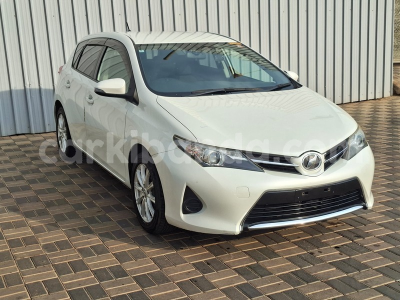 Big with watermark toyota auris uganda kampala 25546