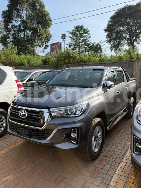 Big with watermark toyota hiluxe revo uganda kampala 25548