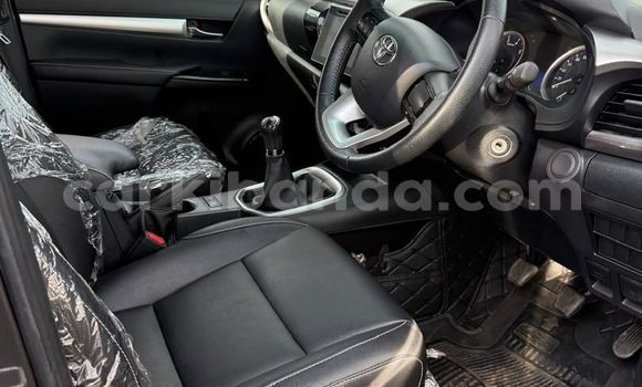 Nunua Mpya Toyota Hiluxe Revo Nyingine Gari ndani ya Kampala nchini Uganda Nunua Mpya Toyota Hiluxe Revo Nyingine Gari ndani ya Kampala nchini Uganda