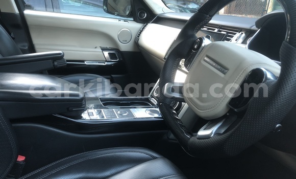 Nunua Mpya Land Rover Range Rover Evoque Fedha Gari ndani ya Kampala nchini Uganda Nunua Mpya Land Rover Range Rover Evoque Fedha Gari ndani ya Kampala nchini Uganda
