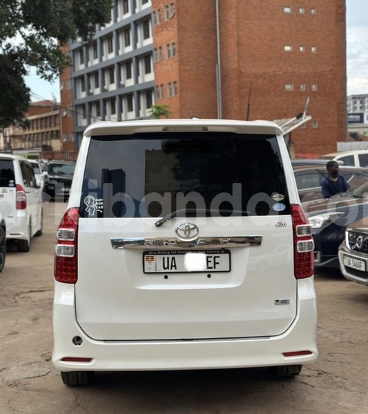 Big with watermark toyota noah uganda kampala 25553
