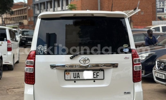 Buy New Toyota Noah White Car in Kampala in Uganda Buy New Toyota Noah White Car in Kampala in Uganda