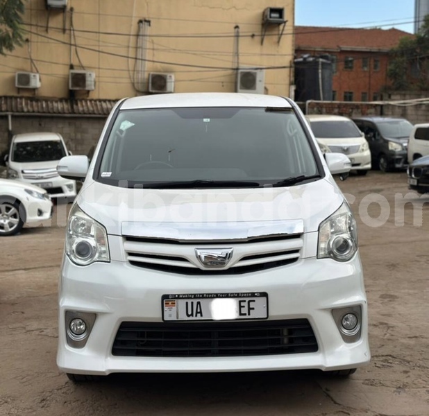 Big with watermark toyota noah uganda kampala 25553