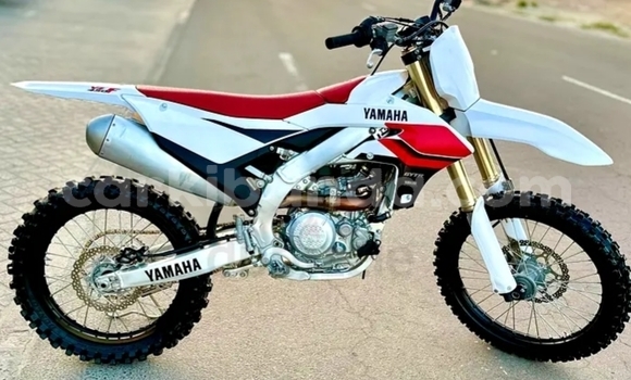 Gura Yakoze Yamaha YZ450F White Bike i Kampala mu Uganda Gura Yakoze Yamaha YZ450F White Bike i Kampala mu Uganda