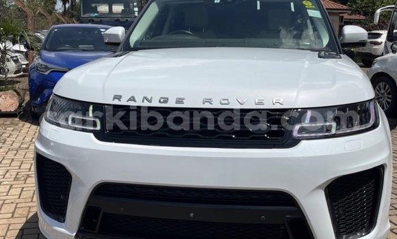 Nunua Mpya Range Rover Range Rover Nyeupe Gari ndani ya Kampala nchini Uganda Nunua Mpya Range Rover Range Rover Nyeupe Gari ndani ya Kampala nchini Uganda