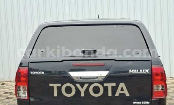 Nunua Mpya Toyota Hiluxe Revo Nyeusi Gari ndani ya Kampala nchini Uganda Nunua Mpya Toyota Hiluxe Revo Nyeusi Gari ndani ya Kampala nchini Uganda