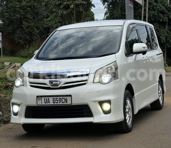 Big with watermark toyota noah uganda kampala 25573