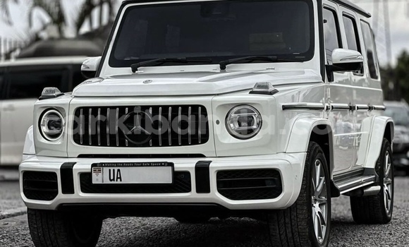 Nunua Mpya Mercedes‒Benz GL-klasse Nyeupe Gari ndani ya Kampala nchini Uganda Nunua Mpya Mercedes‒Benz GL-klasse Nyeupe Gari ndani ya Kampala nchini Uganda