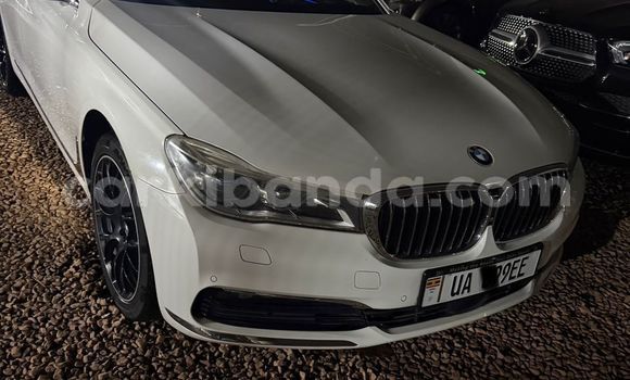 Nunua Mpya BMW 7-Series Nyeupe Gari ndani ya Kampala nchini Uganda Nunua Mpya BMW 7-Series Nyeupe Gari ndani ya Kampala nchini Uganda