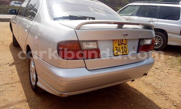 Nunua Ilio tumika Nissan Primera Fedha Gari ndani ya Kampala nchini Uganda Nunua Ilio tumika Nissan Primera Fedha Gari ndani ya Kampala nchini Uganda