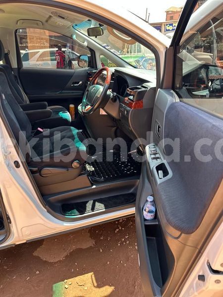 Big with watermark toyota alphard uganda kampala 25581