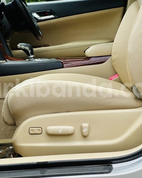Big with watermark toyota mark x uganda kampala 25582