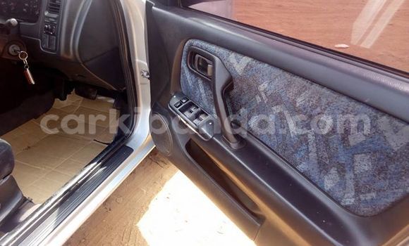 Nunua Ilio tumika Nissan Primera Fedha Gari ndani ya Kampala nchini Uganda Nunua Ilio tumika Nissan Primera Fedha Gari ndani ya Kampala nchini Uganda