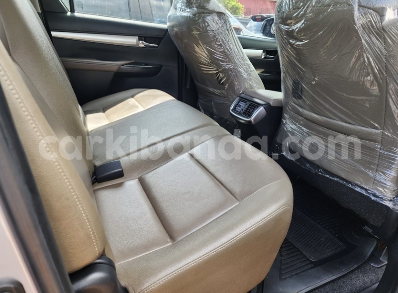 Big with watermark toyota hiluxe revo uganda kampala 25584