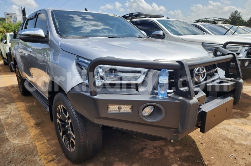 Big with watermark toyota hiluxe revo central kalangala 25585