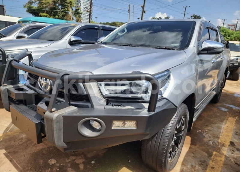 Big with watermark toyota hiluxe revo central kalangala 25585