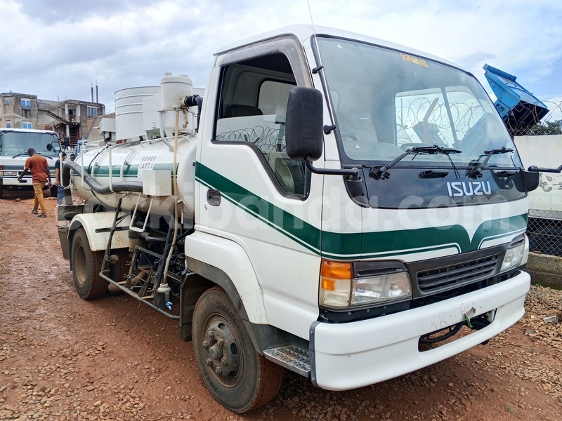 Big with watermark isuzu bighorn uganda kampala 25597