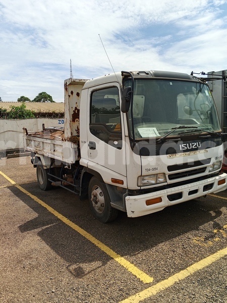 Big with watermark isuzu bighorn uganda kampala 25600