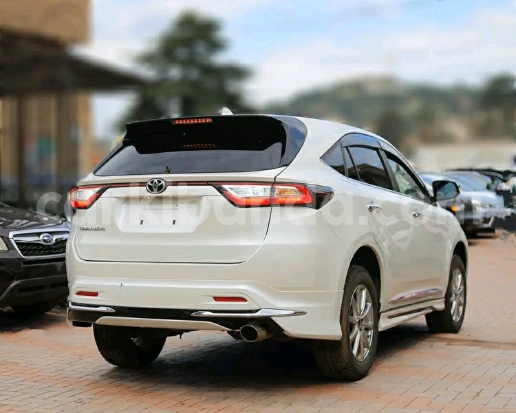 Big with watermark toyota harrier uganda kampala 25603