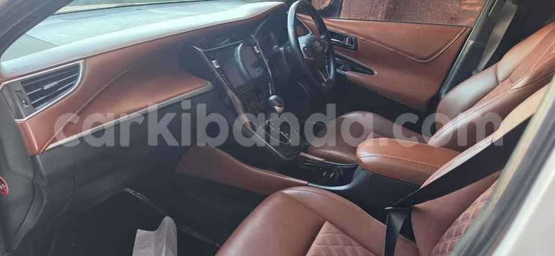 Big with watermark toyota harrier uganda kampala 25607