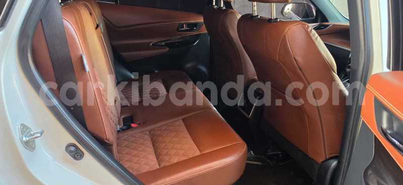 Big with watermark toyota harrier uganda kampala 25607