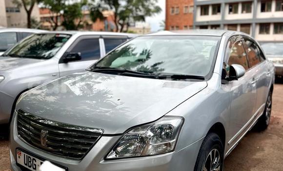 Acheter Occasion Voiture Toyota Premio Gris à Kampala, Ouganda Acheter Occasion Voiture Toyota Premio Gris à Kampala, Ouganda