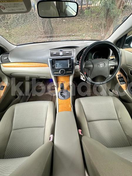 Big with watermark toyota premio uganda kampala 25609