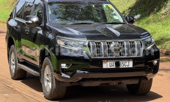 Acheter Neuf Voiture Toyota Land Cruiser Prado Noir à Kampala, Ouganda Acheter Neuf Voiture Toyota Land Cruiser Prado Noir à Kampala, Ouganda