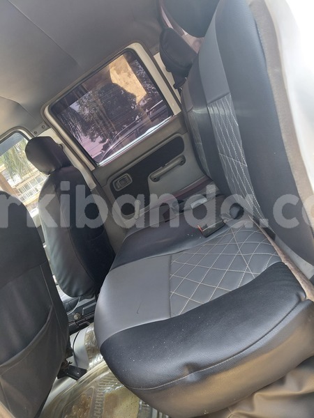 Big with watermark nissan hardbody uganda kampala 25615