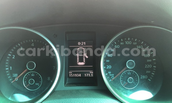 Nunua Mpya Volkswagen Golf GTI Nyeusi Gari ndani ya Kampala nchini Uganda Nunua Mpya Volkswagen Golf GTI Nyeusi Gari ndani ya Kampala nchini Uganda