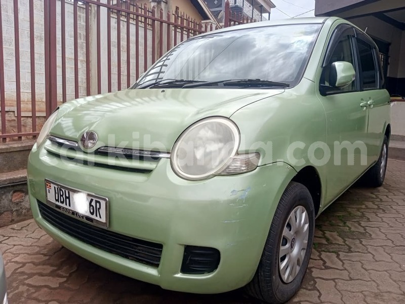 Big with watermark toyota sienta uganda kampala 25622