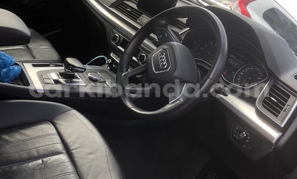 Nunua Mpya Audi Q5 Bluu Gari ndani ya Kampala nchini Uganda Nunua Mpya Audi Q5 Bluu Gari ndani ya Kampala nchini Uganda