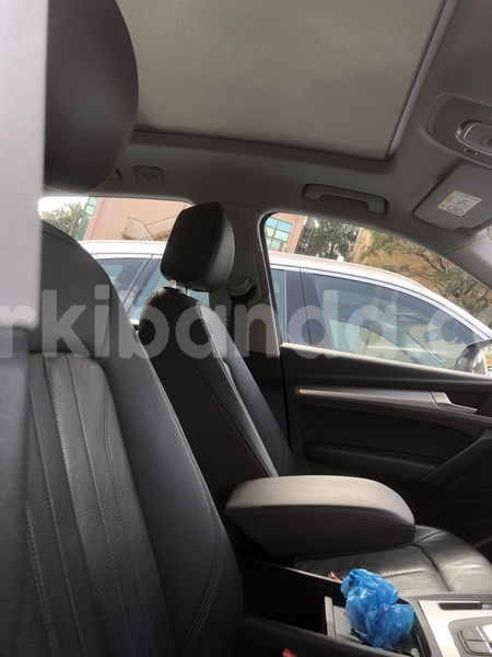Big with watermark audi q5 uganda kampala 25623