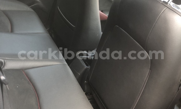 Gura Nshya Mazda CX-3 White Imodoka i Kampala mu Uganda Gura Nshya Mazda CX-3 White Imodoka i Kampala mu Uganda