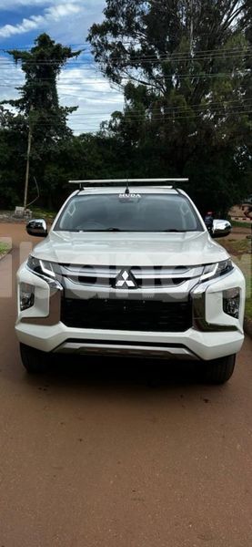 Big with watermark mitsubishi triton uganda kampala 25630