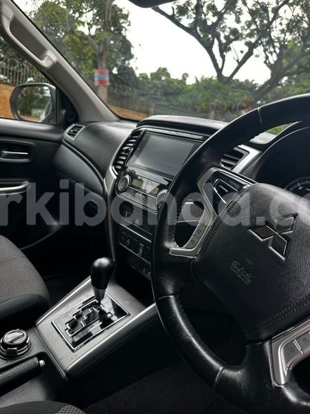 Big with watermark mitsubishi triton uganda kampala 25630