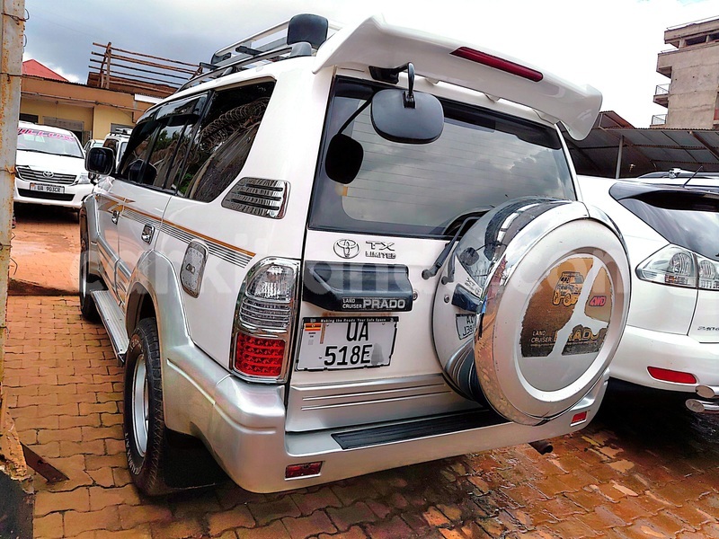 Big with watermark toyota land cruiser prado uganda kampala 25632