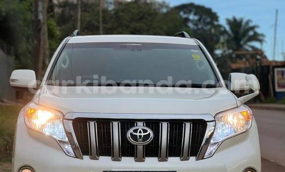 Acheter Neuf Voiture Toyota LiteAce Blanc à Kampala, Ouganda Acheter Neuf Voiture Toyota LiteAce Blanc à Kampala, Ouganda