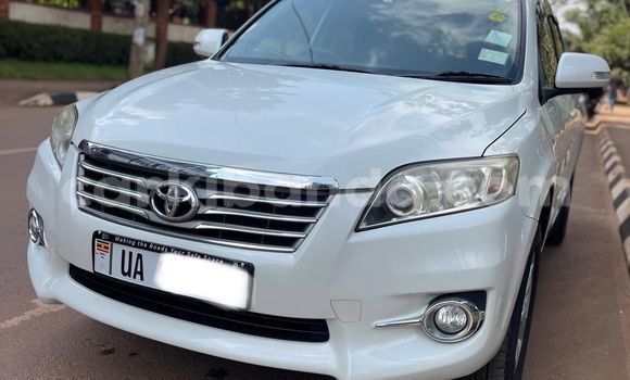 Nunua Mpya Toyota Vanguard Nyeupe Gari ndani ya Kampala nchini Uganda Nunua Mpya Toyota Vanguard Nyeupe Gari ndani ya Kampala nchini Uganda