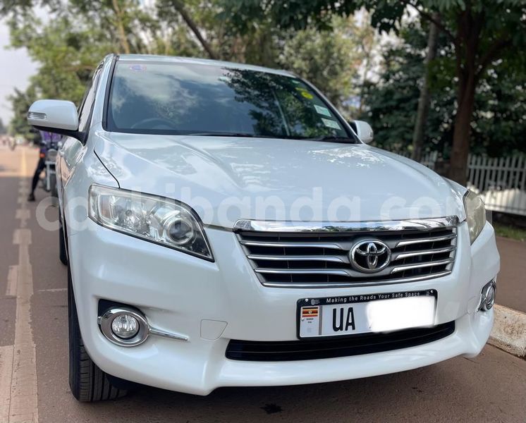 Big with watermark toyota vanguard uganda kampala 25640