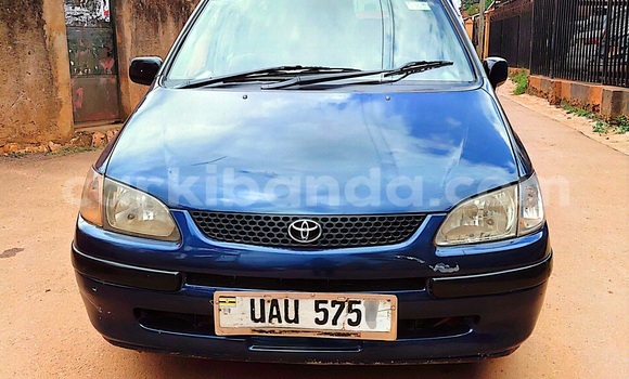 Buy Used Toyota Spacio Blue Car in Kampala in Uganda