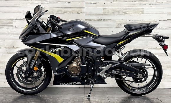 Buy Used Honda CBR Black Bike in Bushenyi in Western Buy Used Honda CBR Black Bike in Bushenyi in Western