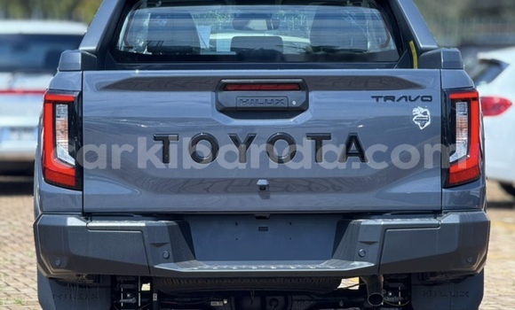 Nunua Mpya Toyota Hilux Nyingine Gari ndani ya Kampala nchini Uganda Nunua Mpya Toyota Hilux Nyingine Gari ndani ya Kampala nchini Uganda
