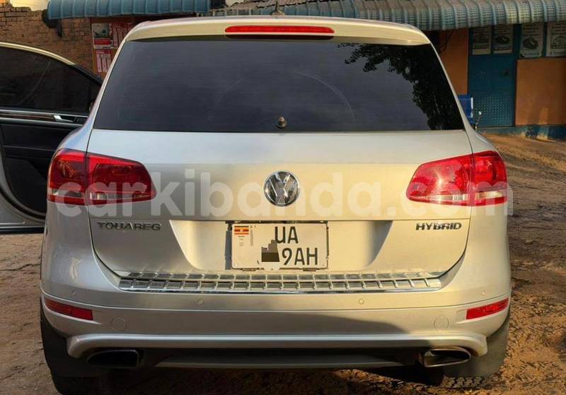 Big with watermark volkswagen touareg uganda kampala 25652