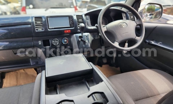 Nunua Mpya Toyota Dyna Nyeupe Gari ndani ya Kampala nchini Uganda Nunua Mpya Toyota Dyna Nyeupe Gari ndani ya Kampala nchini Uganda