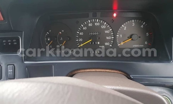 Gura Yakoze Toyota Hiace Other Imodoka i Kampala mu Uganda Gura Yakoze Toyota Hiace Other Imodoka i Kampala mu Uganda