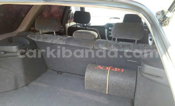 Gura Yakoze Toyota Caldina White Imodoka i Kampala mu Uganda Gura Yakoze Toyota Caldina White Imodoka i Kampala mu Uganda