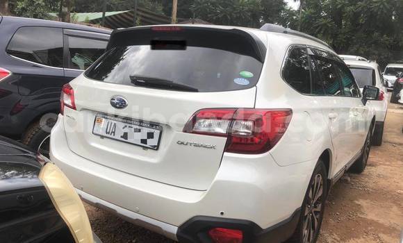 Acheter Neuf Voiture Subaru Outback Blanc à Kampala, Ouganda Acheter Neuf Voiture Subaru Outback Blanc à Kampala, Ouganda