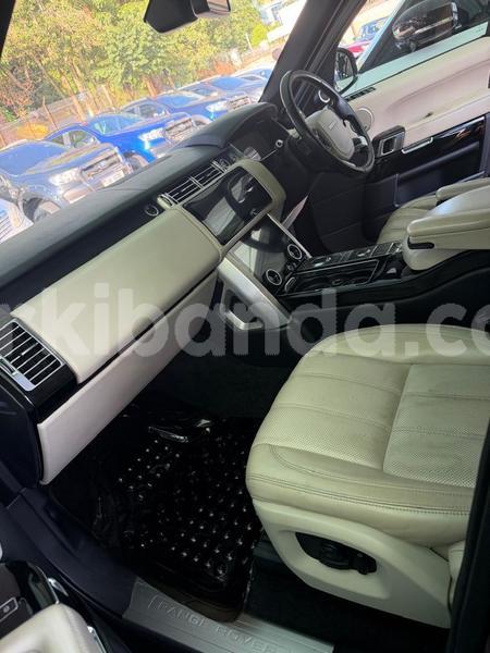 Big with watermark land rover range rover vogue uganda kampala 25672